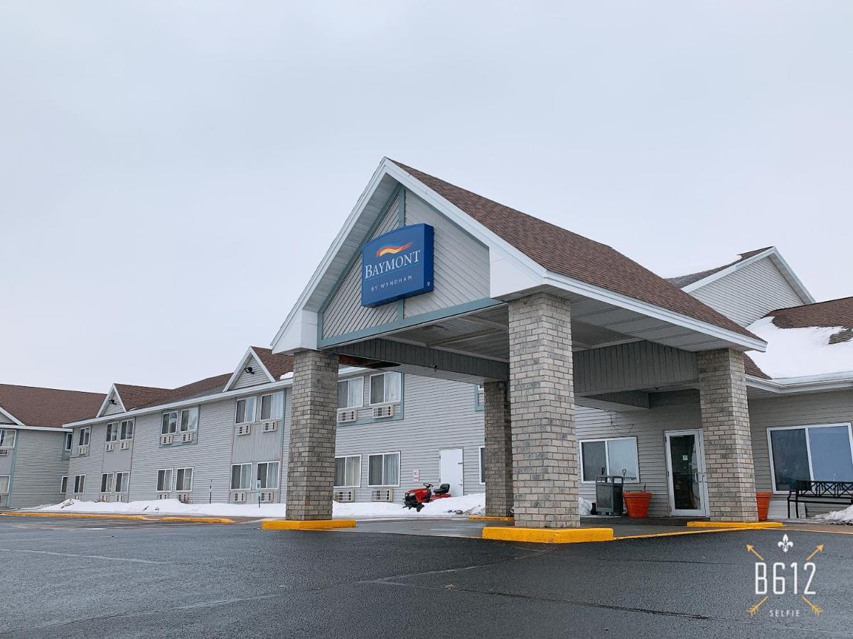 Baymont By Wyndham Baldwin Hotel Exterior foto