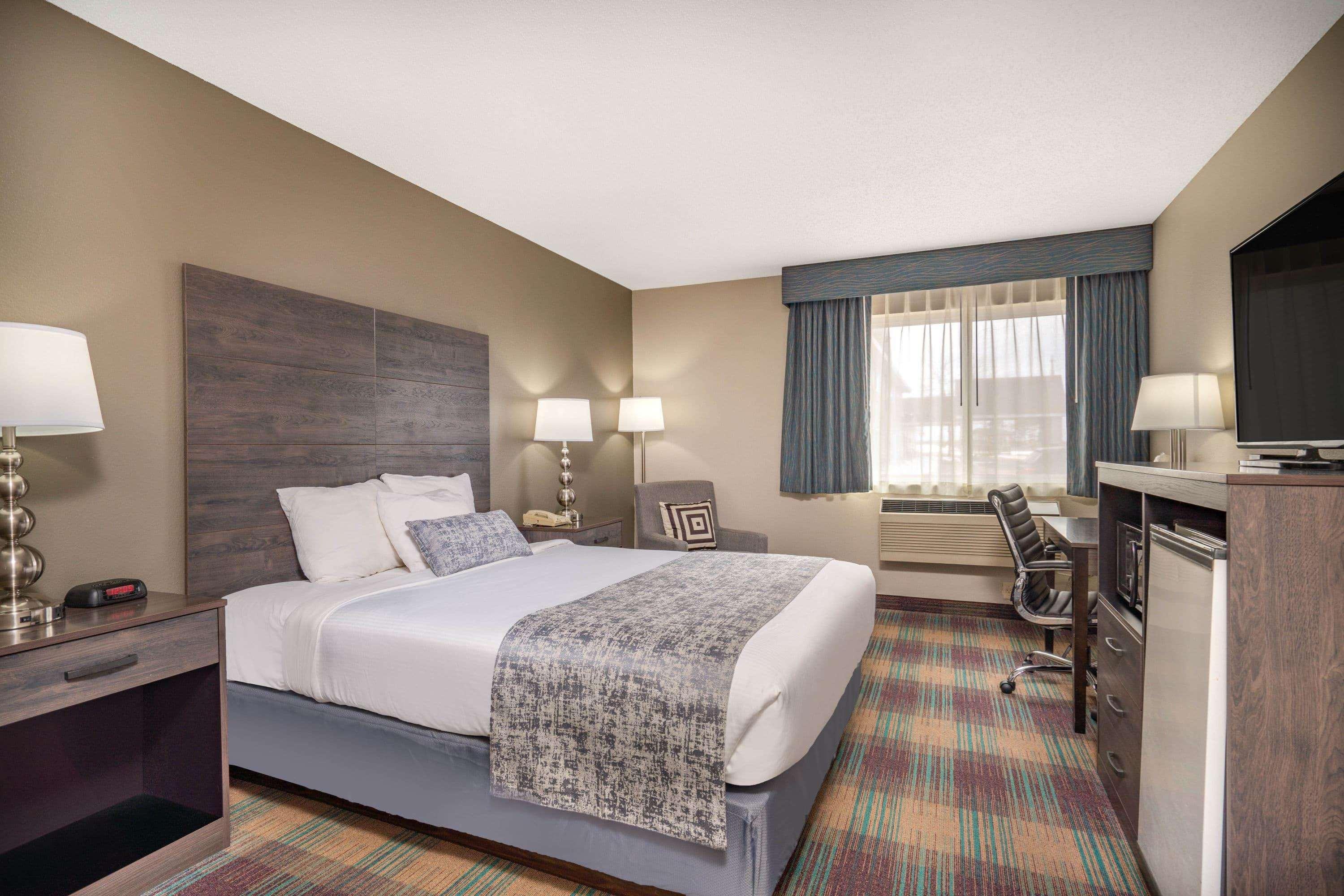 Baymont By Wyndham Baldwin Hotel Exterior foto