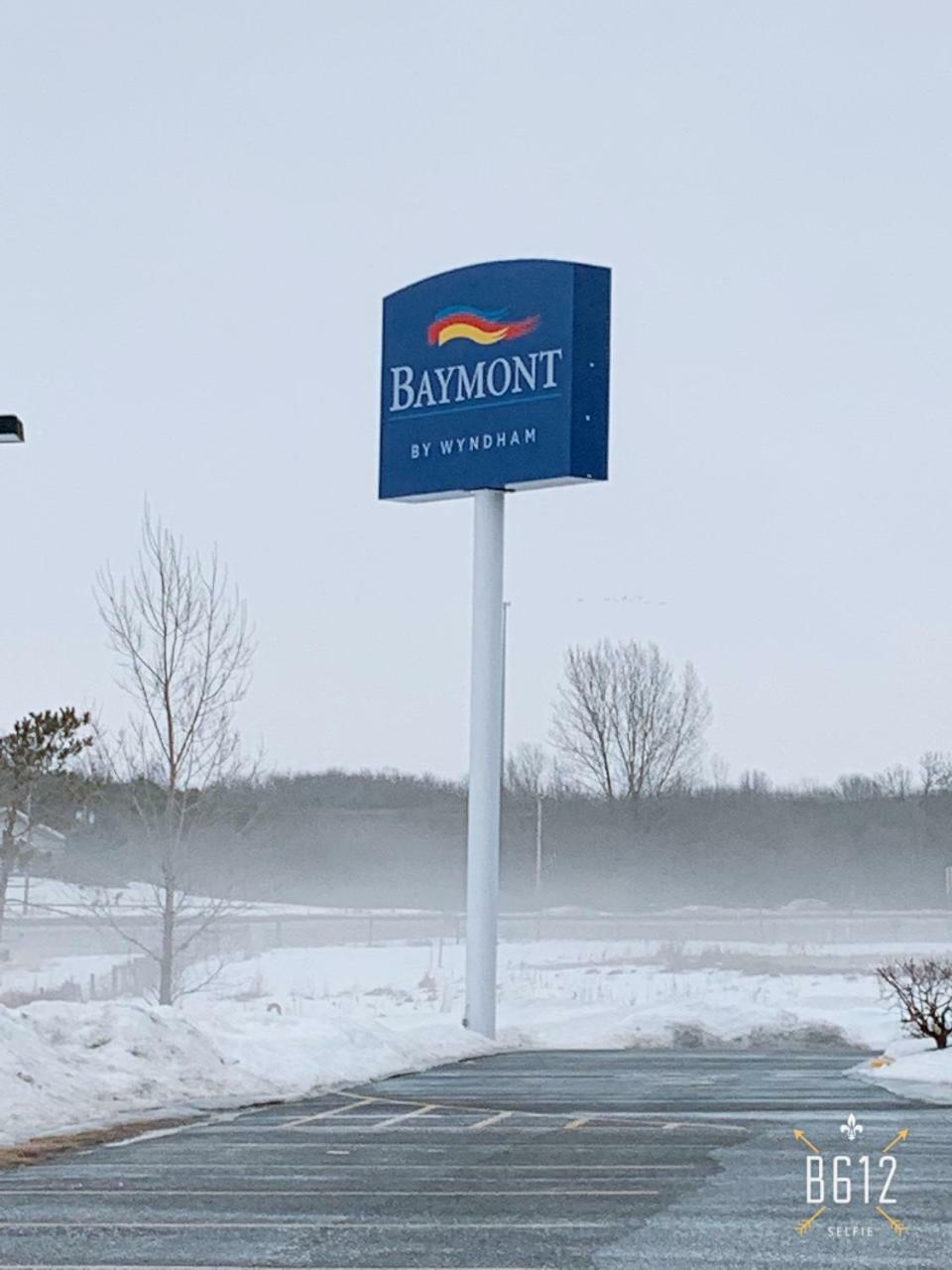 Baymont By Wyndham Baldwin Hotel Exterior foto